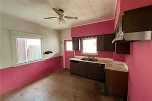 1714 Victoria Ave, Arnold, PA 15068 - Photo 12