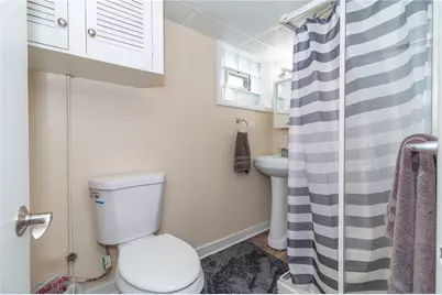 6808 Monroe Ave, West Mifflin, PA 15122 - Photo 26