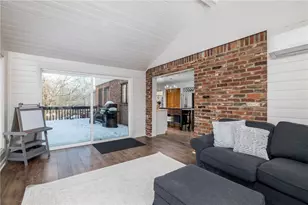 2548 Country Side Ln, Pittsburgh, PA 15090 - Photo 16