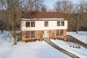 2548 Country Side Ln, Pittsburgh, PA 15090 - Photo 26