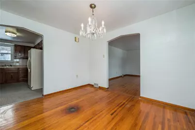 3340 Recker Dr, Pittsburgh, PA 15227 - Photo 12