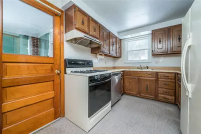 3340 Recker Dr, Pittsburgh, PA 15227 - Photo 14