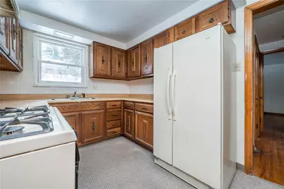 3340 Recker Dr, Pittsburgh, PA 15227 - Photo 16