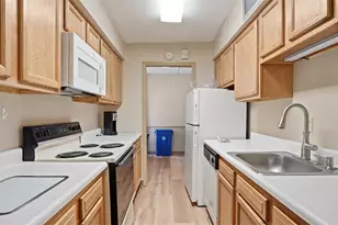 220 N Dithridge St, Pittsburgh, PA 15213 - Photo 36