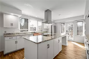 900 Academy Pl, Sewickley, PA 15143 - Photo 8