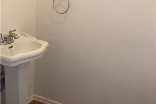 3099 Camberly Dr, Hampton, PA 15044 - Photo 8