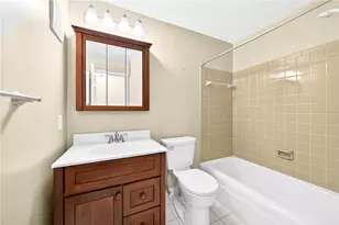 8732 Breezewood Dr, Pittsburgh, PA 15237 - Photo 16