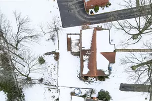 8732 Breezewood Dr, Pittsburgh, PA 15237 - Photo 28