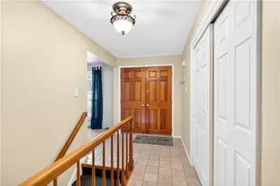 8732 Breezewood Dr, Pittsburgh, PA 15237 - Photo 4