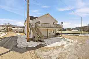 365 Light St, Meyersdale Boro, PA 15552 - Photo 6