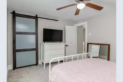 1855 W Lawrence Ave, Ellwood City, PA 16117 - Photo 14