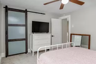 1855 W Lawrence Ave, Ellwood City, PA 16117 - Photo 14