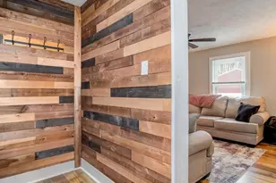 1855 W Lawrence Ave, Ellwood City, PA 16117 - Photo 6