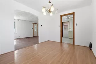 543 Old Farm Rd, Baldwin Twp, PA 15234 - Photo 10