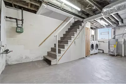 543 Old Farm Rd, Baldwin Twp, PA 15234 - Photo 28