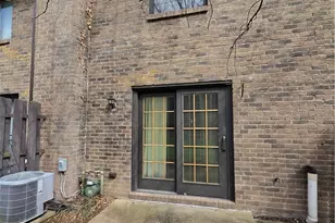 711 Newton Square, Moon/Crescent Twp, PA 15108 - Photo 14