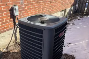 215 N 4th St, Youngwood, PA 15697 - Photo 10