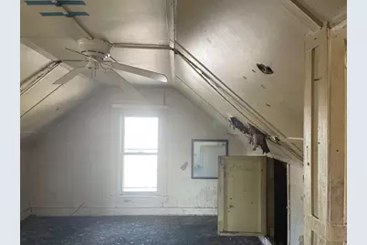 215 N 4th St, Youngwood, PA 15697 - Photo 20