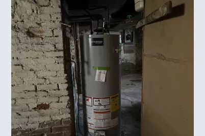 215 N 4th St, Youngwood, PA 15697 - Photo 12