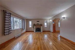 2704 Skyline Dr, West Mifflin, PA 15122 - Photo 2