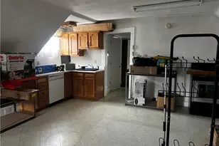 426 E 2nd Ave, Tarentum, PA 15084 - Photo 16