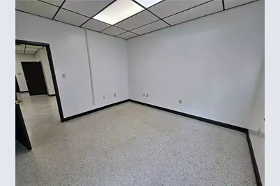 4488 Steubenville Pike, Robinson Twp, PA 15205 - Photo 4