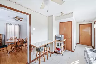 1090 Griswold St, Sharon, PA 16146 - Photo 24