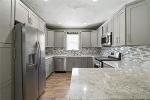 253 Vine St, Munhall, PA 15120 - Photo 16