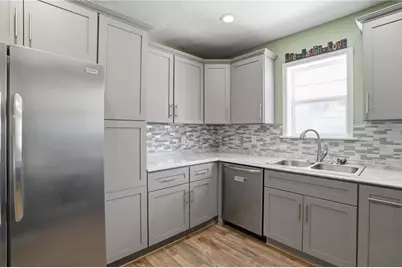 253 Vine St, Munhall, PA 15120 - Photo 18