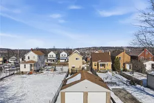 253 Vine St, Munhall, PA 15120 - Photo 36