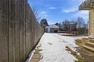 253 Vine St, Munhall, PA 15120 - Photo 38