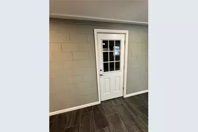 797 Carlton Dr, Bentleyville, PA 15314 - Photo 8