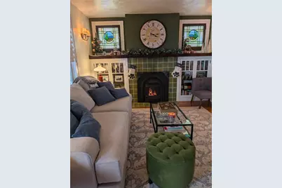 2837 Dwight Avenue, Pittsburgh, PA 15216 - Photo 2