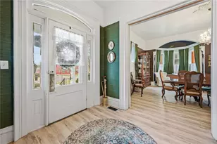 131 S Pitt St, Mercer Boro, PA 16137 - Photo 4