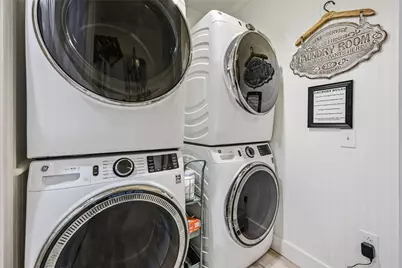 131 S Pitt St, Mercer Boro, PA 16137 - Photo 18