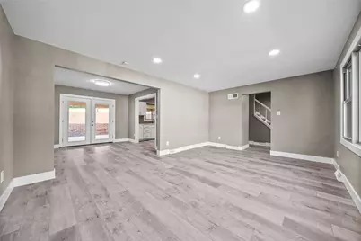 755 Massachusetts St, Ellwood City, PA 16117 - Photo 12