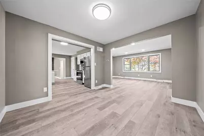 755 Massachusetts St, Ellwood City, PA 16117 - Photo 14