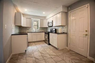 780 S Irvine Ave, Sharon, PA 16146 - Photo 4