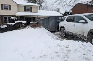 1237 Penhurst Dr, McKeesport, PA 15135 - Photo 2