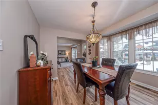 5683 Villahaven Dr, Pittsburgh, PA 15236 - Photo 14