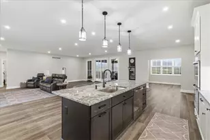 1746 Route 980, Cecil, PA 15317 - Photo 12