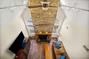 322 Woodcrest Dr, North Fayette, PA 15108 - Photo 28