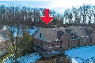 322 Woodcrest Dr, Coraopolis, PA 15108 - Photo 48