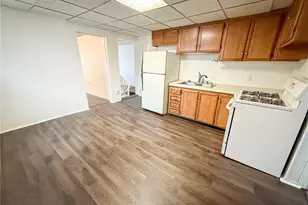 322 E Locust St, Butler, PA 16001 - Photo 14