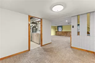 732 Somerville Dr, Pittsburgh, PA 15243 - Photo 30