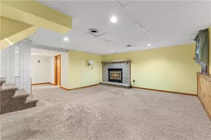 732 Somerville Dr, Pittsburgh, PA 15243 - Photo 24