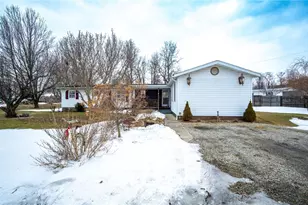 409 Oak St, North Union Township, PA 15445 - Photo 32