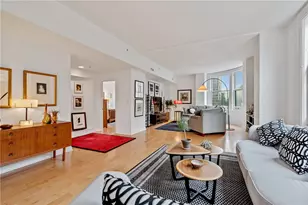 306 Fourth Ave, Pittsburgh, PA 15222 - Photo 2