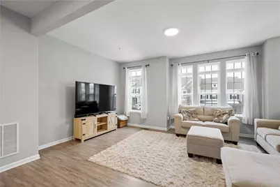 2267 Flint Dr, South Strabane, PA 15301 - Photo 4