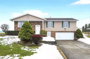 350 Helen Ave, Monessen, PA 15062 - Photo 2